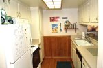 Mammoth Lakes Vacation Rental Sunshine Village 113 - Fully Equipped Kitchen